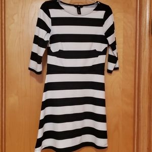 H&M Wide stripe casual dress